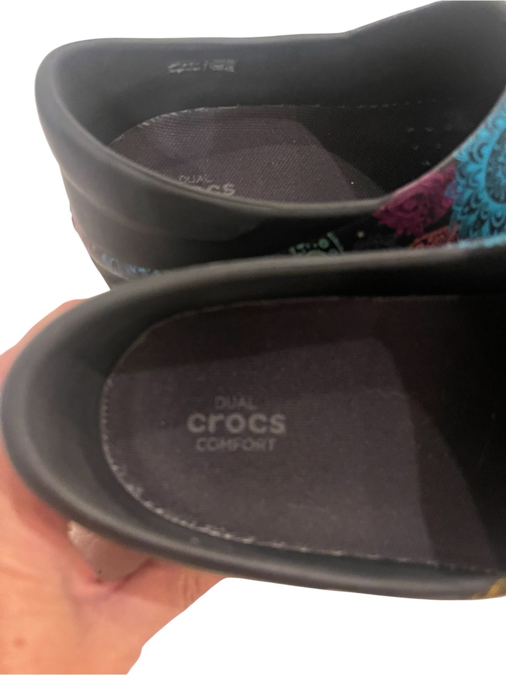 Women’s CROCS Neria Professional Clogs in Multicolor Print - Picture 4 of 6